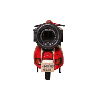 Stehtisch "Italien" aus einem recyceltem Roller