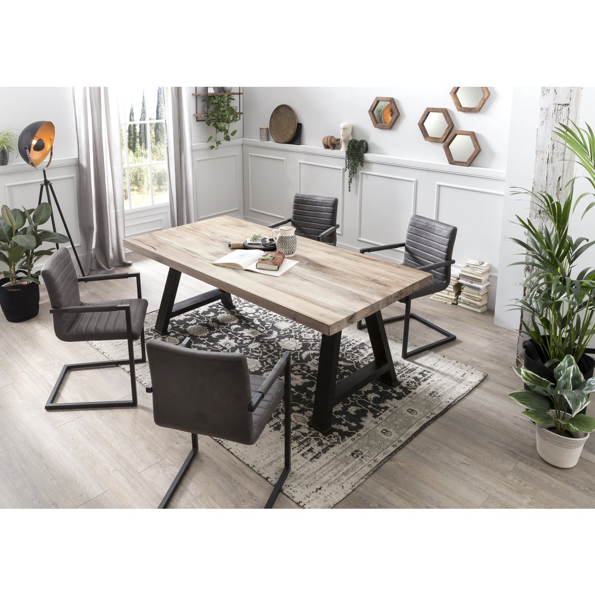 Tischgestell antikschwarz