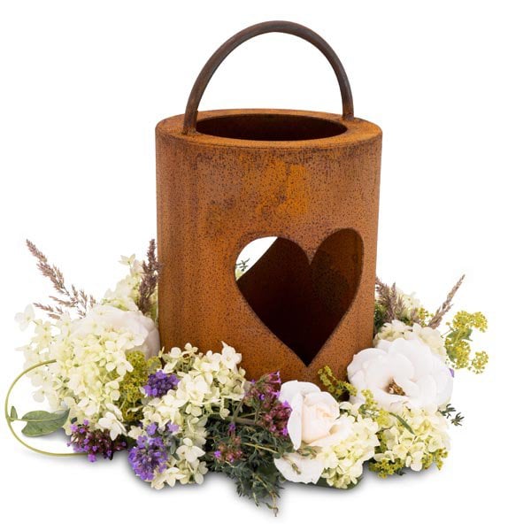 Gartendeko Windlicht mit Herz | Metalldeko Rost Laterne