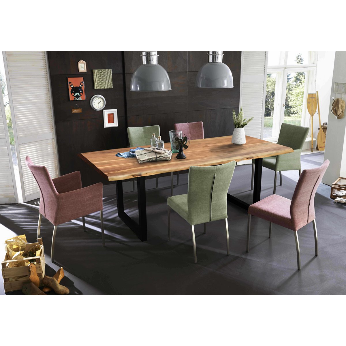 Tisch 160 x 85 cm, Gestell schwarz