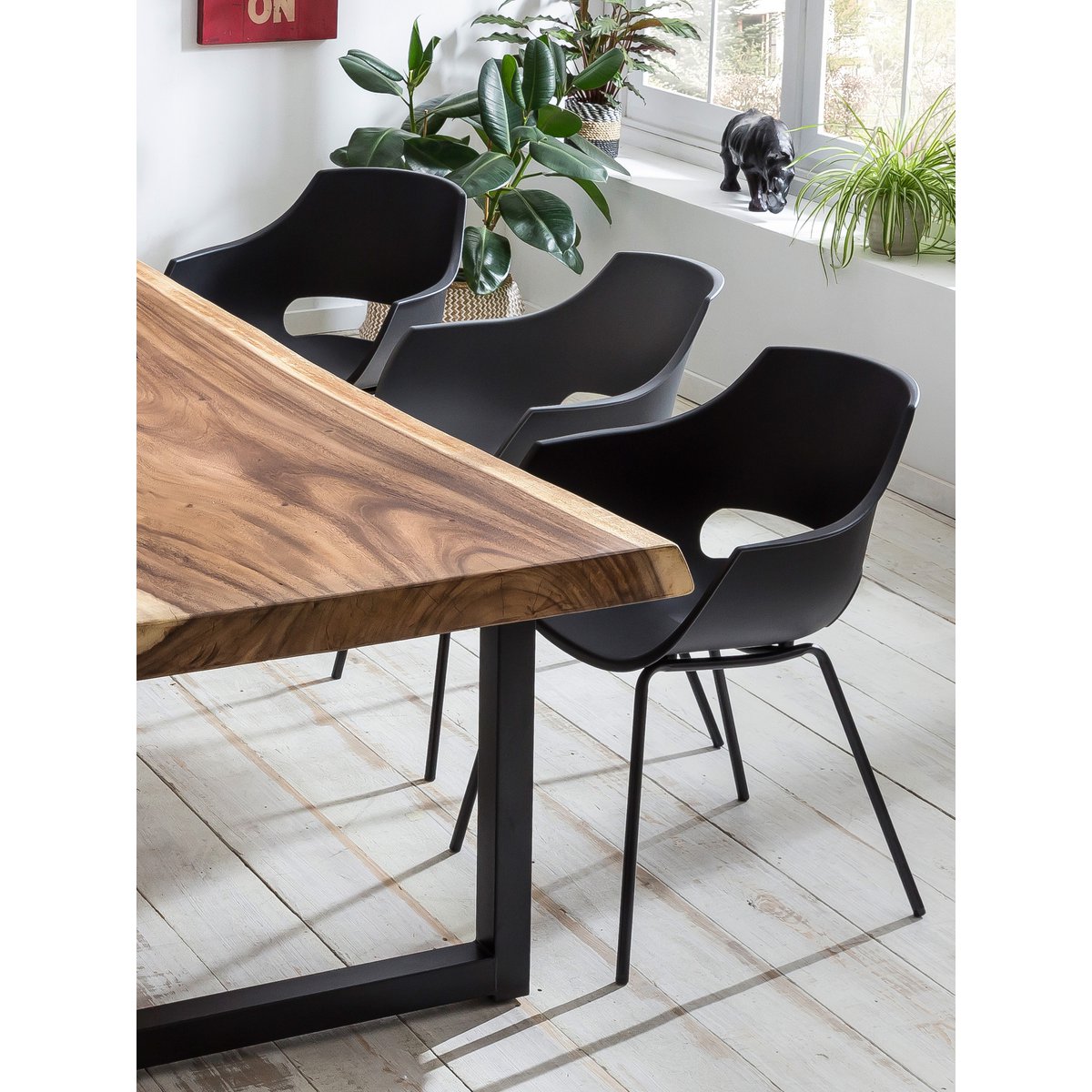 Tisch 250x90 cm, Platte Suarholz 80 mm, Gestell schwarz