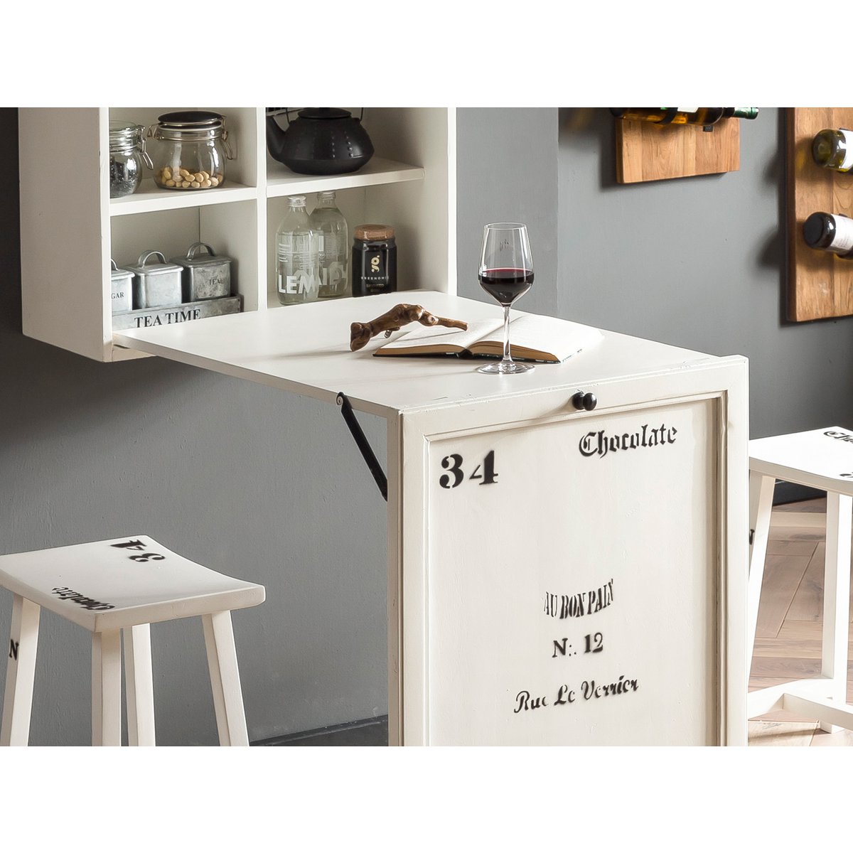 Klapptisch mit 2 Hockern