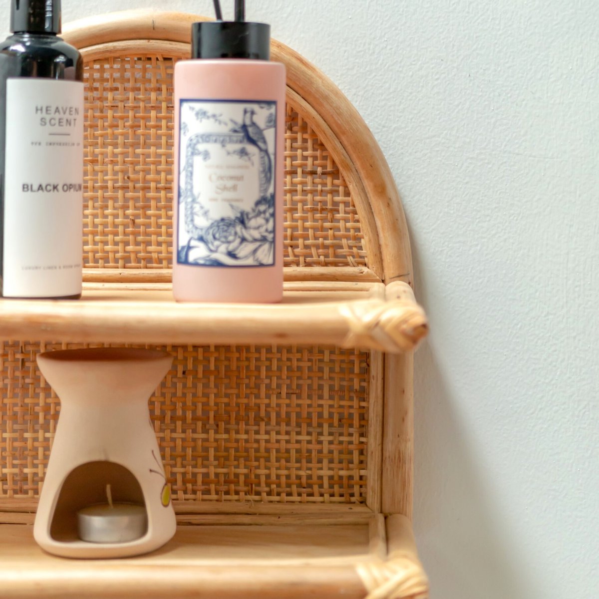 Rattan-Wandregal 30x30 cm | Hängendes kleines Regal TIASA beige