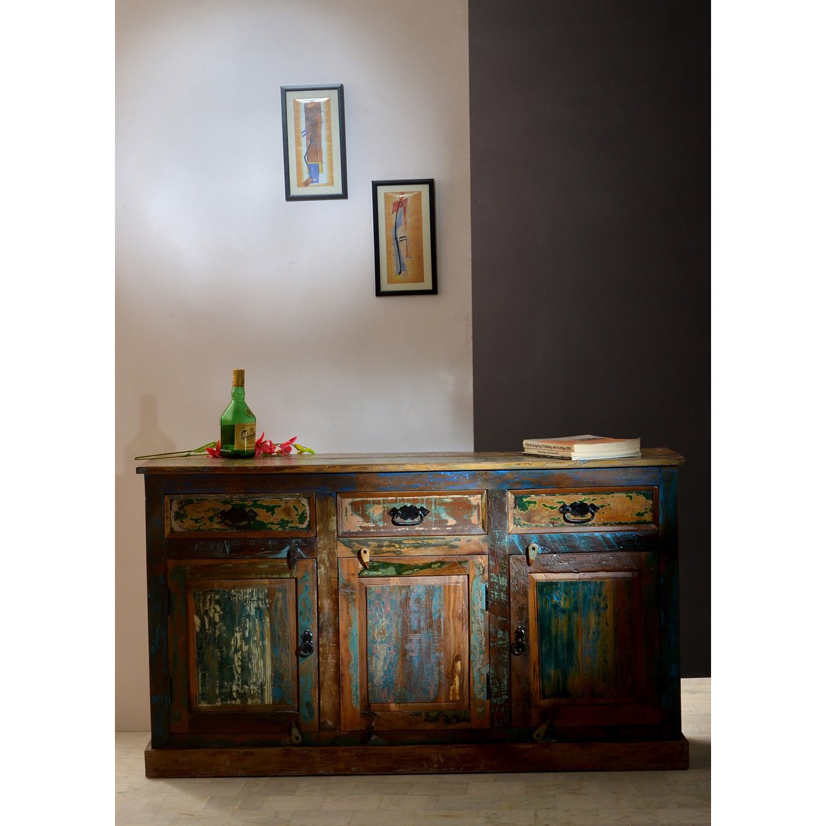 Sideboard
