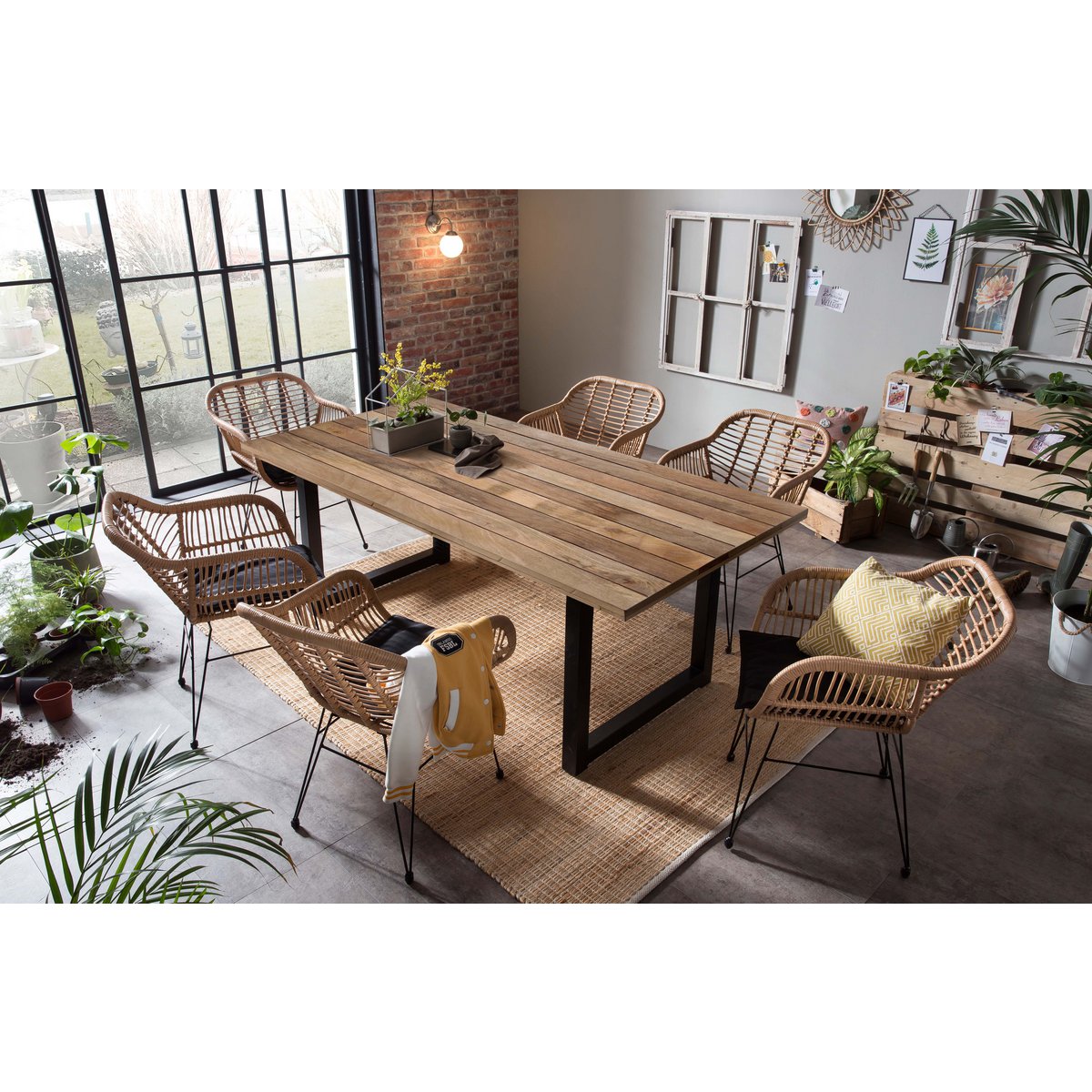 Esstisch 240 x 100 x 77 cm | Tischplatte 43 mm | Mango natur | U-Metallgestell antikschwarz