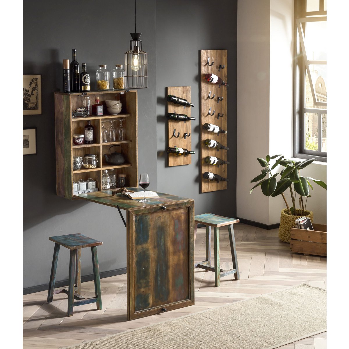 Klapptisch mit 2 Hockern